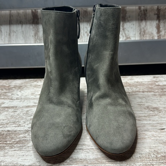 REISS Florens Suede Block Heeled Boots Women’s Sz 9.5 - Picture 10 of 11